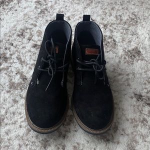Boys suede shoes/boots